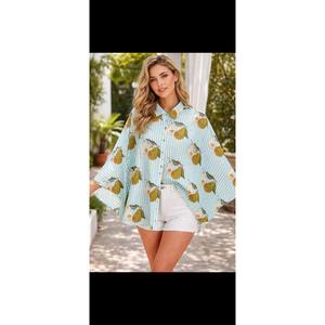 Camisa de mujer con botones y mangas tipo kimono, estampado de peras a rayas azul claro, corte holgado informal, top de primavera y verano - Product Image 2