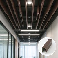 Nouveau design de déflecteur en aluminium en forme de U, profilé en U à grain de bois recouvert de film pour revêtement de plafond et de mur