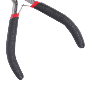 Red And Black Toothless Needle Nose Pliers 4.5 Inch Smooth Jaw Stainless Steel Mini Pliers Spring Loaded Style Pointed Beak - Product Image 2