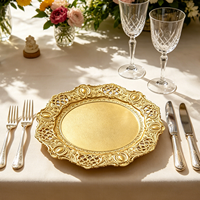 Assiettes de Présentation Empilables en Plastique PP Doré Filigrané, Découpées en Treillis, Style Américain, Idéales pour Fêtes, Mariages et Banquets – Vente Chaude