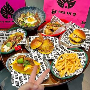 Factory Wholesale Food Grade Oil-Resistant Plate Mat Disposable Burger Sandwich Oil Absorbing Baking Tray Padding <b>Paper</b> - Product Image 2