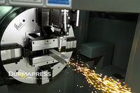 Machine de découpe de tubes au laser à fibre haute vitesse BS80220T 6KW, découpeuse à alimentation automatique CNC pour tubes ronds, carrés, en acier inoxydable et en carbone