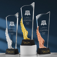Trophée en cristal de diamant créatif, personnalisé et gravé, récompense d'entreprise haut de gamme pour réunion annuelle, employé exceptionnel