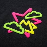 Transferts thermocollants 3D personnalisés en vinyle pour t-shirts, appliques de luxe avec logo de créateur, patchs thermocollants en gros pour vêtements