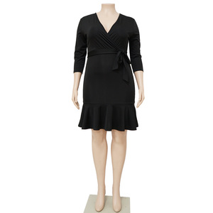 Prodotti Più Venduti <span class=keywords><strong>Online</strong></span> Abbigliamento <span class=keywords><strong>Donna</strong></span> <span class=keywords><strong>Taglie</strong></span> Forti Moda Tinta Unita Sexy Abito con Scollo a V e Laccetti Arricciato sui Fianchi - Product Image 2