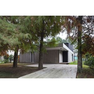 Villa de estructura de acero ligero con diseño minimalista y techo plano para uso residencial - Product Image 3