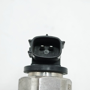 Inyector de Acero Yunnei Nuevo de Alta Calidad para Motor YN4100QB - Conjunto de Inyector OEM HA1155 YN4A-2232, YN4A-2232 de Alta Calidad - Product Image 3