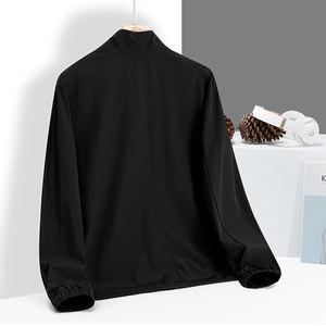 Ropa de Protección Solar para Parejas 2025, Chaqueta Deportiva sin Cuello para Hombre, Talla Grande, Cómoda, Transpirable y Agradable al Tacto - Product Image 1