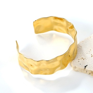 Customizable Flower Cuff <b>Bracelet</b> Bangle 18k <b>Gold</b> Plated Stainless Steel <b>Chunky</b> Hammer Wide Opening Bangles <b>Bracelet</b> for Women - Product Image 5