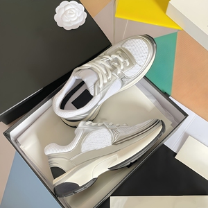 Scarpe Sportive Casual di Lusso 2026 da Uomo e Donna, con Tomaia in Mesh, Allacciatura, Alta Qualità, Antiscivolo, Ammortizzanti, di Tendenza Moda - Product Image 1