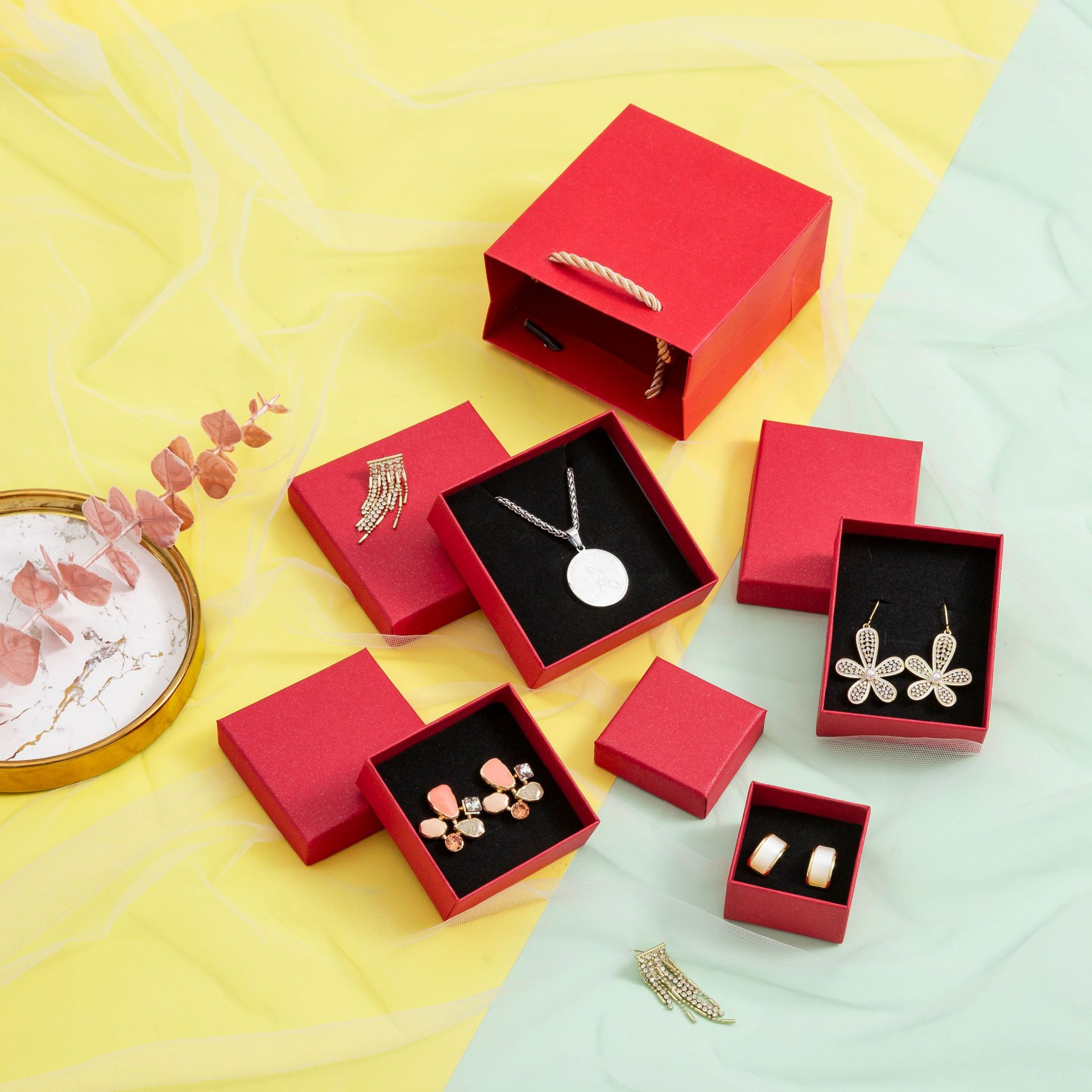 purple jewelry packaging velvet