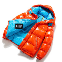 Vente en gros usine Nouvelle doudoune matelassée à capuche pour homme, brillante, décontractée, imperméable, coupe-vent, séchage rapide et respirante, idéale pour l'extérieur en hiver