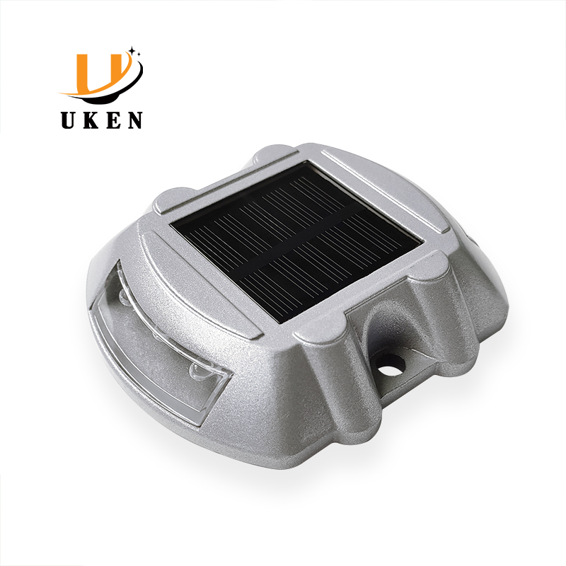 Лидер продаж, супер мощный водонепроницаемый дорожный светодиодный фонарь на солнечной батарее