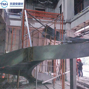 Escaliers en acier TianPuAn pour extérieur, design industriel droit, construction métallique, solution d'installation personnalisable - Product Image 1