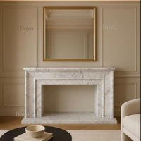 Cheminée de luxe moderne en marbre Arabescato italien sculpté à la main, pour résidence de luxe