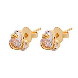 Pendientes de Plata 925 Chapados en Oro con Circonita Cúbica en Forma de Flor, Joyería con Incrustaciones de Cristal para Mujer - Product Image 1