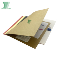 2 bolsillos logotipo personalizado papel Kraft impresión A4 papel archivo presentación carpeta con ranura para tarjeta de visita