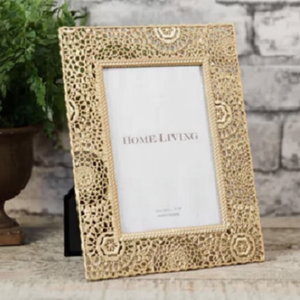Cadre photo design doré en métal fait à la main décor de maison et de salon pour la vente en gros cadre photo moderne cadeaux et décoration - Product Image 1
