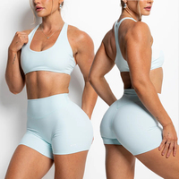 Ensemble de sport pour femme de haute qualité avec soutien-gorge de fitness à logo personnalisé en nylon et élasthanne, dos nageur, et short de yoga sans effet froncé