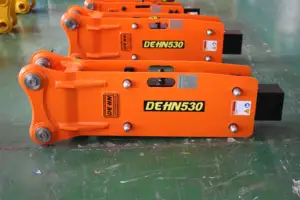 SB30การรับรอง CE DEHN530ค้อนไฮดรอลิกสำหรับรถขุดค้อนทุบหิน