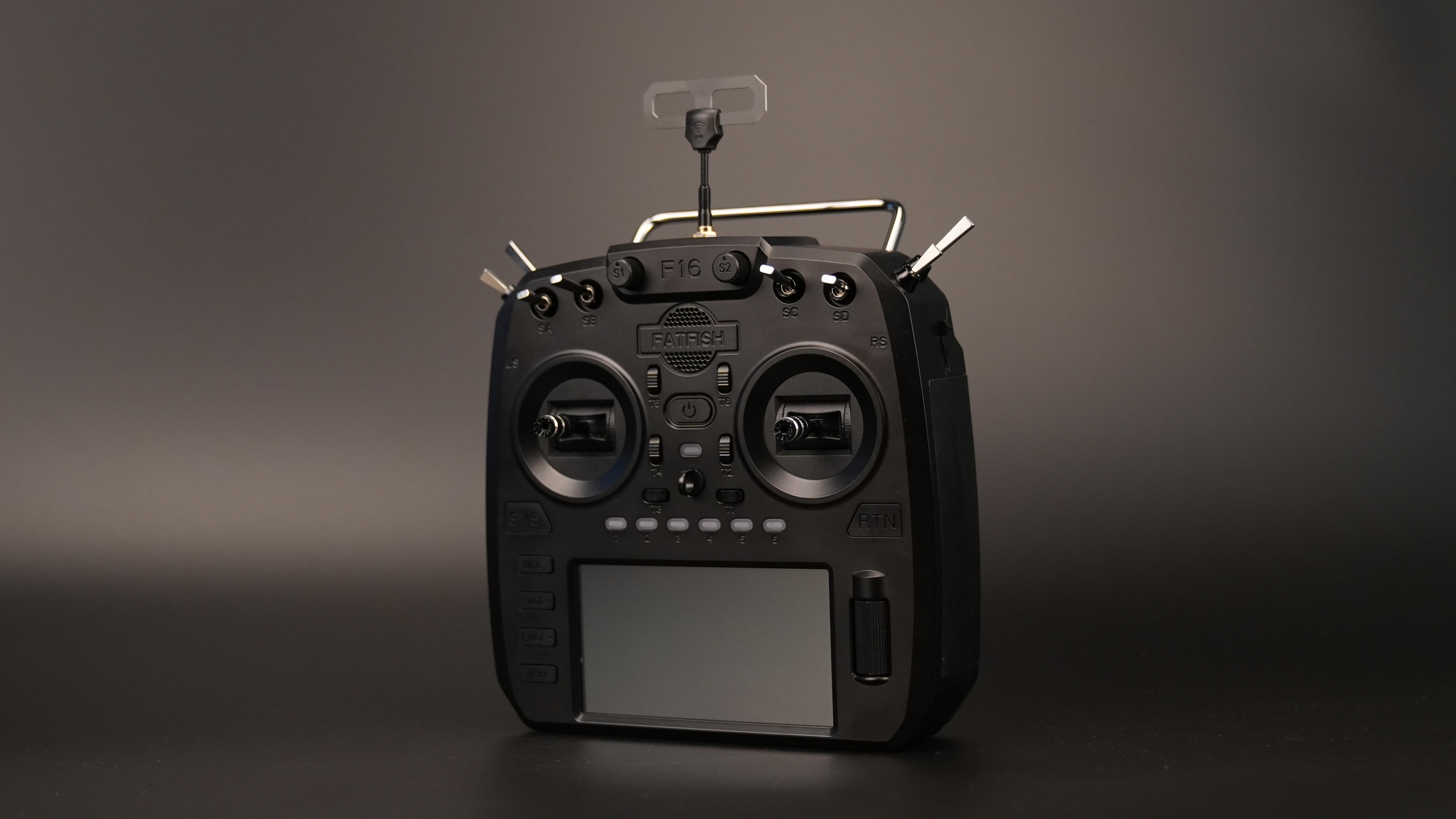 สีดำคลาสสิก