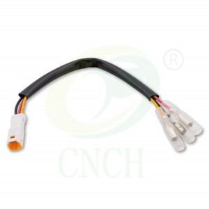 Adaptateur de câble de feu arrière Plug and Play harnais de moto de feu arrière pour KTM Duke 790/890 Duke Triumph - Product Image 6