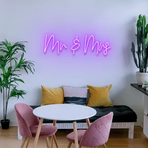 Koncept Drop Shipping ป้ายนีออนแบบกําหนดเอง Mr&Mrs ขนาด 24 นิ้ว ป้ายนีออนโฆษณา LED ป้ายนีออน