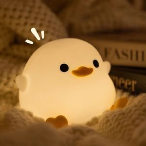 Dou pato regalo para niños luz de noche suave cuidado de los ojos sincronización automática carga USB CLAP lámpara de silicona - Product Image 1