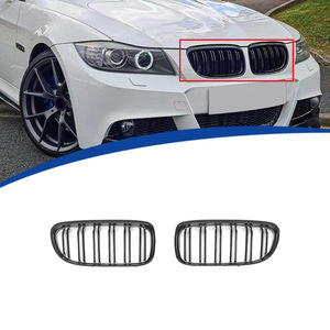 กระจังหน้า BMW ซีรีส์ 3 E90 แบบเส้นคู่ สีดำเงา สำหรับปี 2009-2011 อัพเกรดกันชนหน้า - Product Image 1