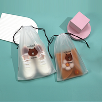 Sacs en plastique à cordon personnalisés avec logo, sacs d'emballage cadeau réutilisables en PE givré imperméables, vente en gros, sacs de rangement pour vêtements