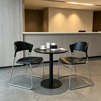 Chaise empilable moderne légère en acier et plastique pour bureau, école, hôpital, conférence, hôtel, salle à manger - Mobilier commercial