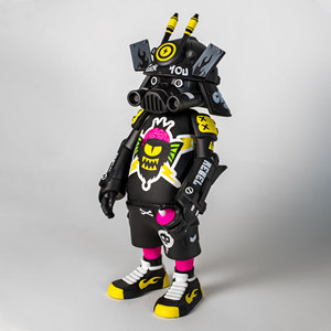 Créations de jouets en vinyle uniques et faites à la main, neuves, pour les passionnés d'art et les collectionneurs, idéales pour la décoration de la maison et les cadeaux - Product Image 4