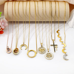 Collier Boucles d'oreilles en plaqué or 18 carats de marque célèbre de haute qualité Ensemble de bracelets de cheville Nouveau style à la mode Colliers avec pendentifs - Product Image 1