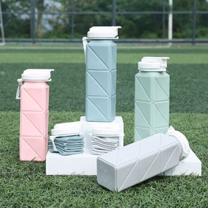 Botella de Agua Deportiva Plegable de Silicona de Grado Alimenticio, Gran Capacidad, con Cuerda, Pajita Resistente al Calor, para Beber Directamente, Ecológica - Product Image 2