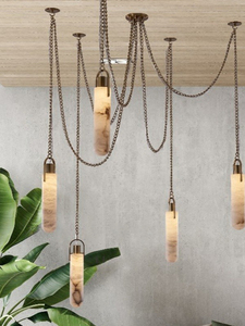Lampadario di Lusso Italiano di Alta Gamma con Paralume in Alabastro, Finitura Dorata, per Soggiorno, Camera d'Albergo e Camera da Letto - Product Image 3