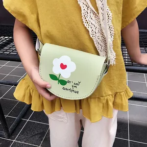 Borse a <span class=keywords><strong>tracolla</strong></span> per bambini carini con cartoni animati arcobaleno per bambine Mini borsette a gettoni adorabili accessori borsa a <span class=keywords><strong>tracolla</strong></span> per bambini - Product Image 5