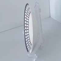 Assiette en céramique à bordure géométrique en dentelle bleue et rouge pour la maison, l'hôtellerie, la restauration, la salle à manger, le service de nourriture et la décoration de table