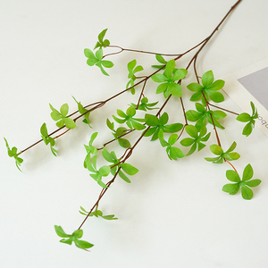 Vente en gros usine de feuilles artificielles en plastique d'Enkianthus Perulatus (Campanule <span class=keywords><strong>japonaise</strong></span>), branche de verdure au toucher réel pour la décoration de table à la maison - Product Image 1