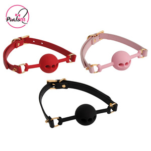 Bola de silicona erótica SM ecológica de piel de vaca con diseño de orificio, adecuada para la mejora sexual BDSM, suave, juguete para adultos. - Product Image 5