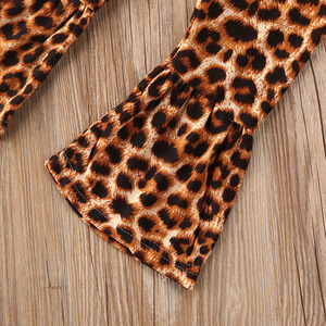 Conjunto de 2 Piezas para Bebé Niña: Top de Manga Corta y Pantalones Acampanados con Estampado de Leopardo, Tela de Lana, Transpirable y Ecológico, para Primavera/Verano - Product Image 6