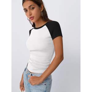 เสื้อครอปสตรีทรงเข้ารูปน่ารักแนว2025ทันสมัยเสื้อครอปแขนสั้นมีโครงเสื้อครอปแขนสั้นเสื้อแร็กแลนสำหรับฤดูร้อน - Product Image 2