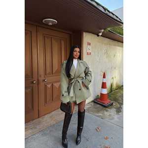 Gabardina Color Caqui con Detalle de Botones, Estilo Casual Largo, Cierre Cruzado, Impermeable, Decoración con Estampado para Otoño/Primavera - Product Image 2