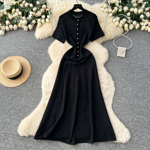 <span class=keywords><strong>Abito</strong></span> da donna <span class=keywords><strong>in</strong></span> <span class=keywords><strong>maglia</strong></span> a maniche corte, vestibilità aderente, lunghezza midi, con <span class=keywords><strong>bottoni</strong></span>, taglia unica, disponibile <span class=keywords><strong>in</strong></span> 6 colori. - Product Image 6