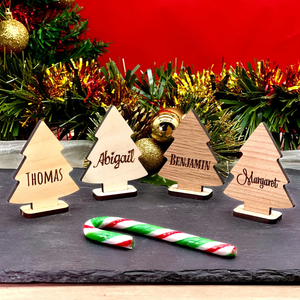 Biglietti personalizzati per matrimonio personalizzati albero di natale <span class=keywords><strong>in</strong></span> <span class=keywords><strong>legno</strong></span> <span class=keywords><strong>nomi</strong></span> incisi decorazioni per la tavola festiva Stand unici artigianato <span class=keywords><strong>in</strong></span> <span class=keywords><strong>legno</strong></span> - Product Image 1