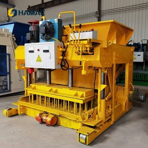 Machine automatique hydraulique de fabrication de blocs de béton HAMAC QT4-15 à vendre - Product Image 5