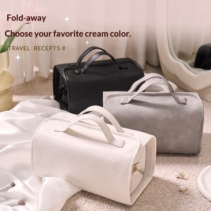 Trustloops Trousse de Toilette et de Maquillage Portable en PU, Grande Capacité, Très Stylée, Étanche, Quatre-en-un Détachable pour <span class=keywords><strong>le</strong></span> Voyage - Product Image 2