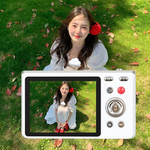 Cámara Digital Compacta Blanca Brillante con Lente de Enfoque Automático F1.8 f=3.95mm, Estabilizador de Imagen de 5 Ejes, Flash Integrado, Cámara de Bolsillo para Estudiantes - Product Image 6