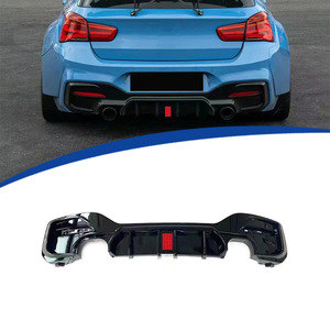Lèvre arrière pour BMW Série 1 F20 2015-2019 en PP, noir brillant, pièce automobile - Product Image 1