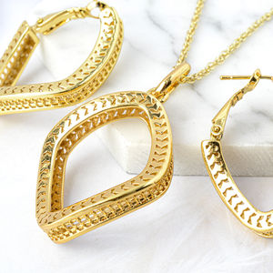 Juego de Joyas de Novia de Alta Calidad Chapadas en Oro de 14K con Circonita para Mujer, de Dubái, para Compromiso, Boda, Aniversario, Fiesta y Regalo - Product Image 3