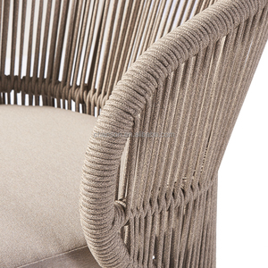 Chaise de jardin empilable en aluminium de qualité supérieure - Design moderne, mobilier de patio extérieur pour utilisation en restaurant - Product Image 5